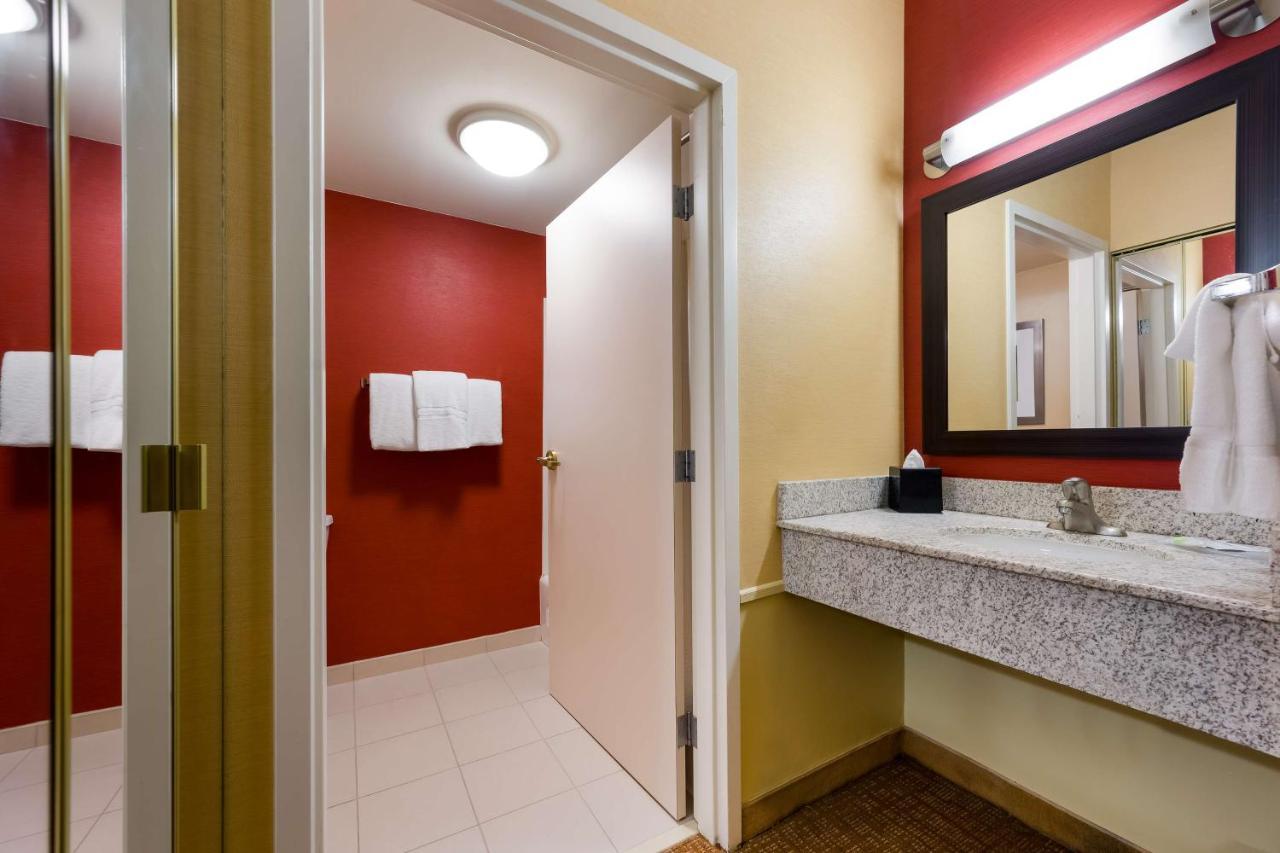 Hotel Sonesta Select Detroit
