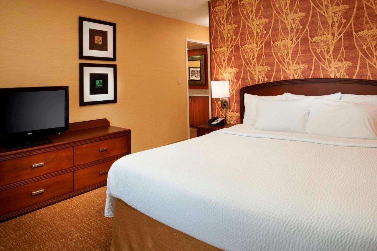 Hotel Sonesta Select Detroit